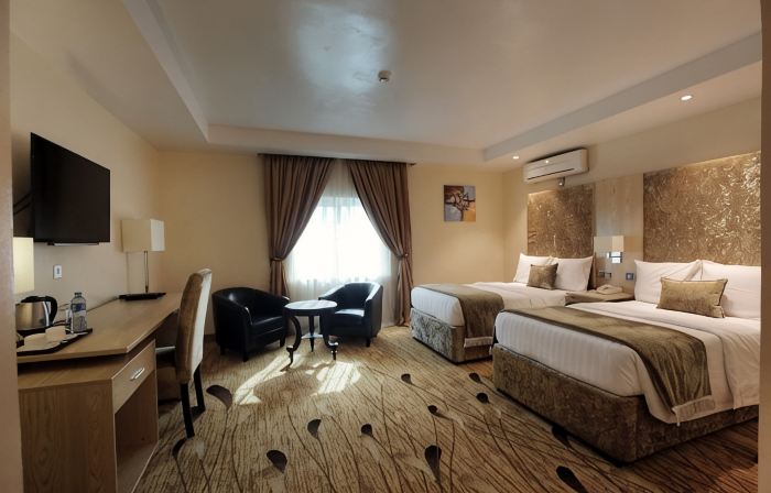 Bon Hotel Elvis