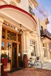 Logis Hotel Majestic Chatelaillon Plage - la Rochelle - Beach