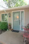 Sunrise Bluff Lakefront - in family-friendly area w/ great view of Grand Lake - 3-Star
