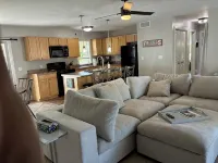 Condo with Pool! 2 Bedroom- 2 Bath - Sleeps 6 - 3-Star