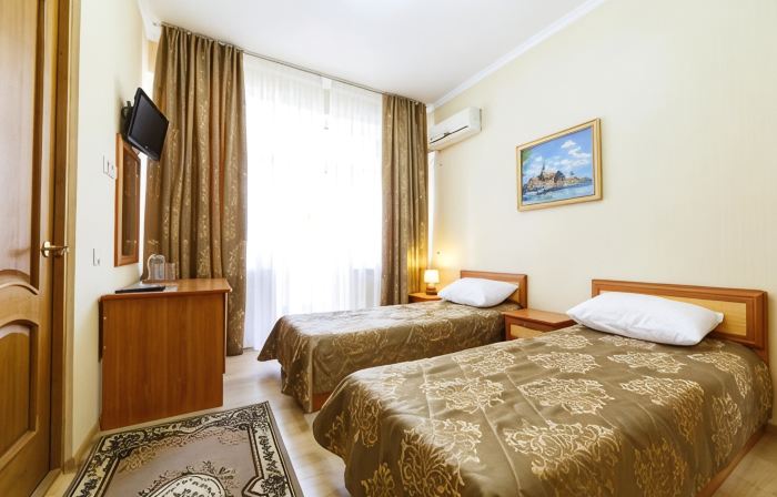 Laura Mini-Hotel