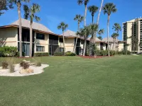 Chill Out...Catch a Breeze – Pools, Tiki & Private Beach - Beach