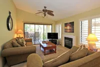 Magical Waterfall & Mountain Views, Steps to Pool -Pets ok, Wifi, Permit 062281 - 2 stjerner