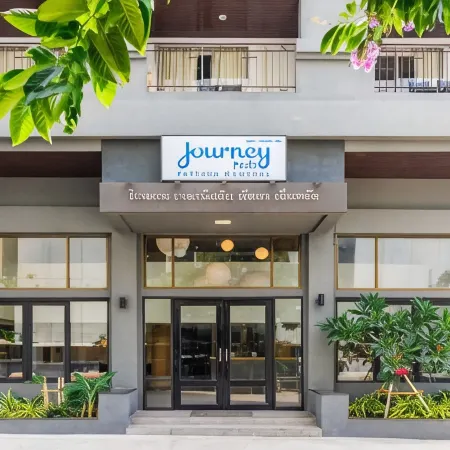 Journeyhub Pattaya Central