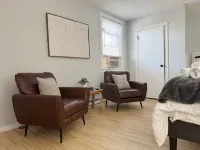 Downtown EVV Studio / Chandler C