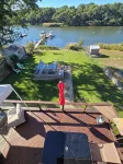 Waterfront. Private Beach, Newly Renovated, Primary Suite, 1st Floor Bedroom - Homestays