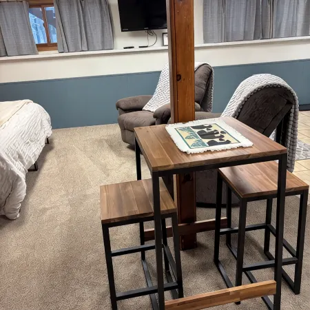 Spacious King Retreat