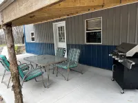 Scenic lodge near Perry, MO perfect for fishing…boating…hunting…relaxing - 3-Star
