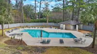 Sea Pines-Lake Forest, Stunning Lagoon View, On-Site Pool and Pickleball/Tennis -  Holiday Villas