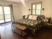3 level cabin on Mt Mitchell golf course