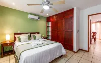 Tranquil 3 Bed 3 Bath Beach House Steps from the Quaint Playa Ocotal Beach