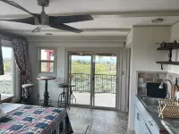 Beautiful Separate Mountain Side Casita - WiFi