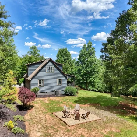 Cottage w/Large Yard, Dog-Friendly; in Dahlonega, Near Wineries and Waterfalls