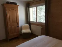 85 m2 Independent Apartments in Contemporary House with Private Garage