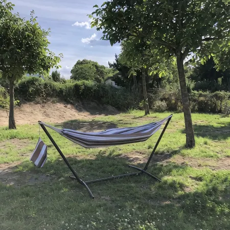 Charmante Maison aux Portes des Cévennes Отели в г. Алес