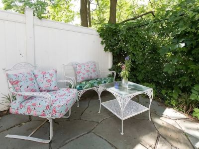 Vintage Charmer Waterfall views! sleeps 5!