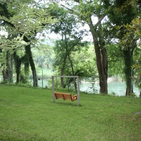 Guadalupe River Road Retreat Honeymoon Cabin