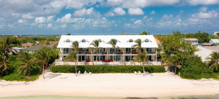 Relaxing Ocean Front Sea Palm Villa #6 Hotels in Bodden Town