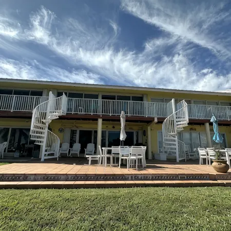 Exquisite Oceanfront Townhome!