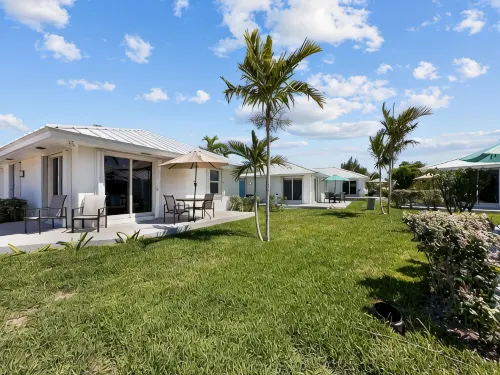 Golf Cart Included, Inagua Villa, Treasure Cay, Bahamas, 100 yards from beach