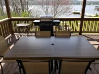 Book for summer fun at Eagles Cove on Lamoka !! Lake steps away Hoteles en Tyrone