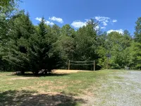 Private 10 acres with Blue Ridge Mountain Views! Enjoy any season RIGHT here!