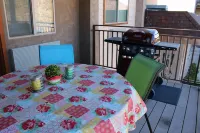 Beautiful Views of Animas Red Cliffs, Immaculate, High End Furnishings - balcony