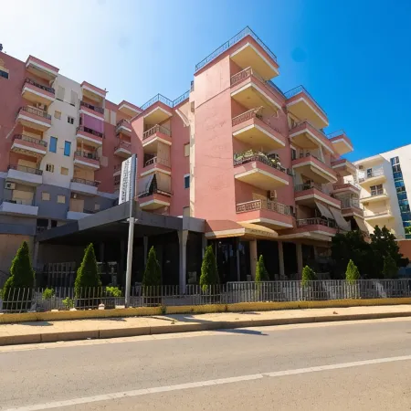 New Donantelo Hotel