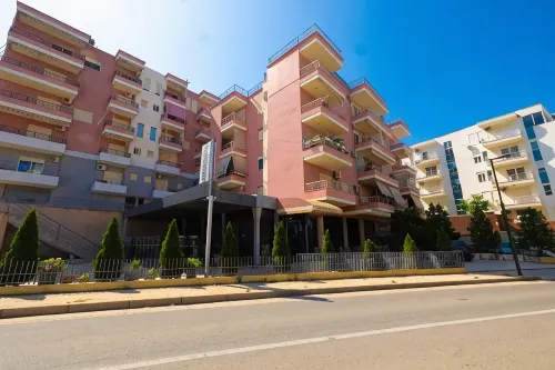 New Donantelo Hotel