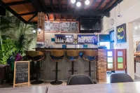 Pa Prai Villas and Suites Resort - bar