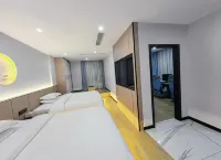 Starry Sky Esports Hotel - parkir