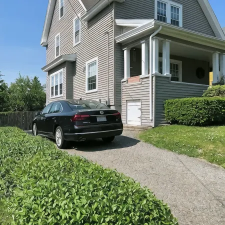 CHARMING LARGE 3 Bedroom Entire Home