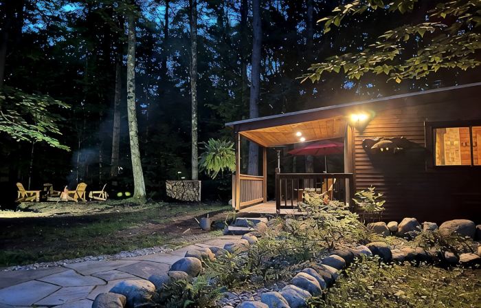 🐎Saratoga Track & Streamside Retreat 🌲 - Relax, Hike, Shop & Dine!