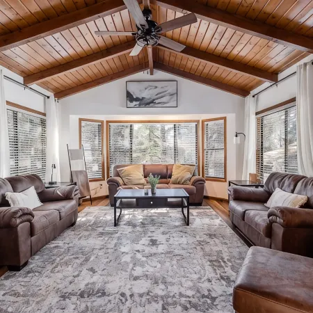NEW! Family Cabin Retreat in Munds Park w/ Cozy Back Patio & Loft