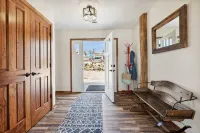 4Br River Retreat: Beach, Boat, Sunsets, Wildlife, Spacious & Serene Escape