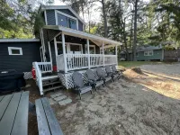 Cabin at Sunshine-Situated on the Sandy Shore of Long Lake - Alphydda