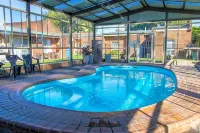 Arkana Motor Inn & Terrace Apartments
