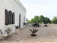 Villa Valentina - Authentic Stone House in the heart of Puglia Hotels in Cisternino