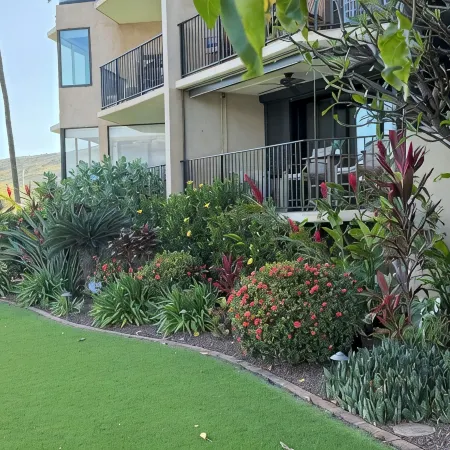 Oceanfront Spectacular Condo-New Furnishings & Appliances - 60ft from the Water!