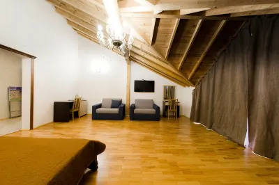 Kiaraz Arena Hotels in 