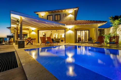 Luxury Villa Overlooking the Laguna Marina - 빌라