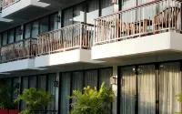 Z&Z House Hotel di Pantai Rawai
