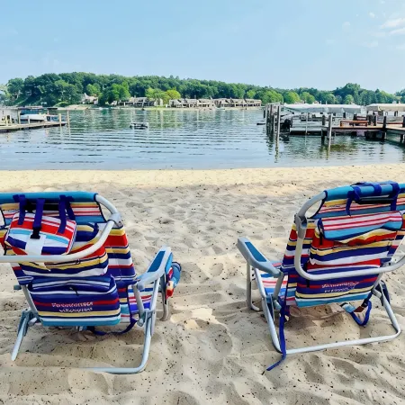 Spacious Spring Lake Retreat • Beach Access • Sleeps 8 • Family & Pet Friendly