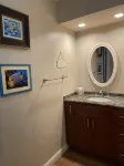 Cozy Ground Floor Condo at Kihei Akahi C-108 with A/C