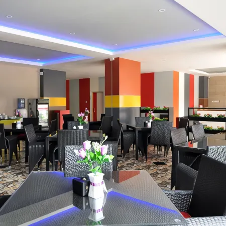 Mongonsidi Hotel