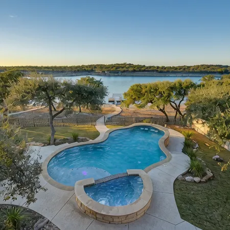 Lake Travis Waterfront Resort -  Deep Water Dock, Pool, Hot Tub & Pickleball