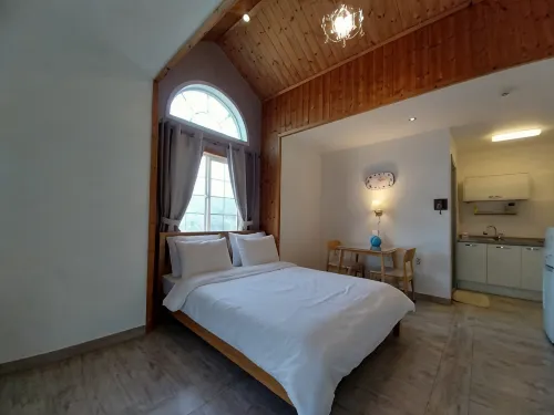 Another World Pension - Mountain view