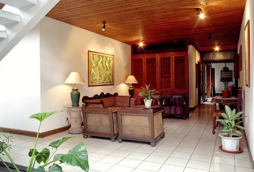 Hotel Bumi Asih Gedung Sate Bandung - Homestays