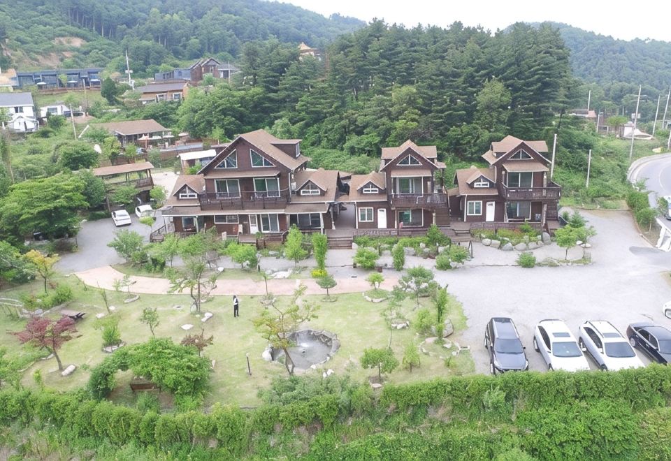 가평 라비채펜션 대표 이미지