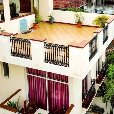 The Ocean Pearl Hotel Negombo